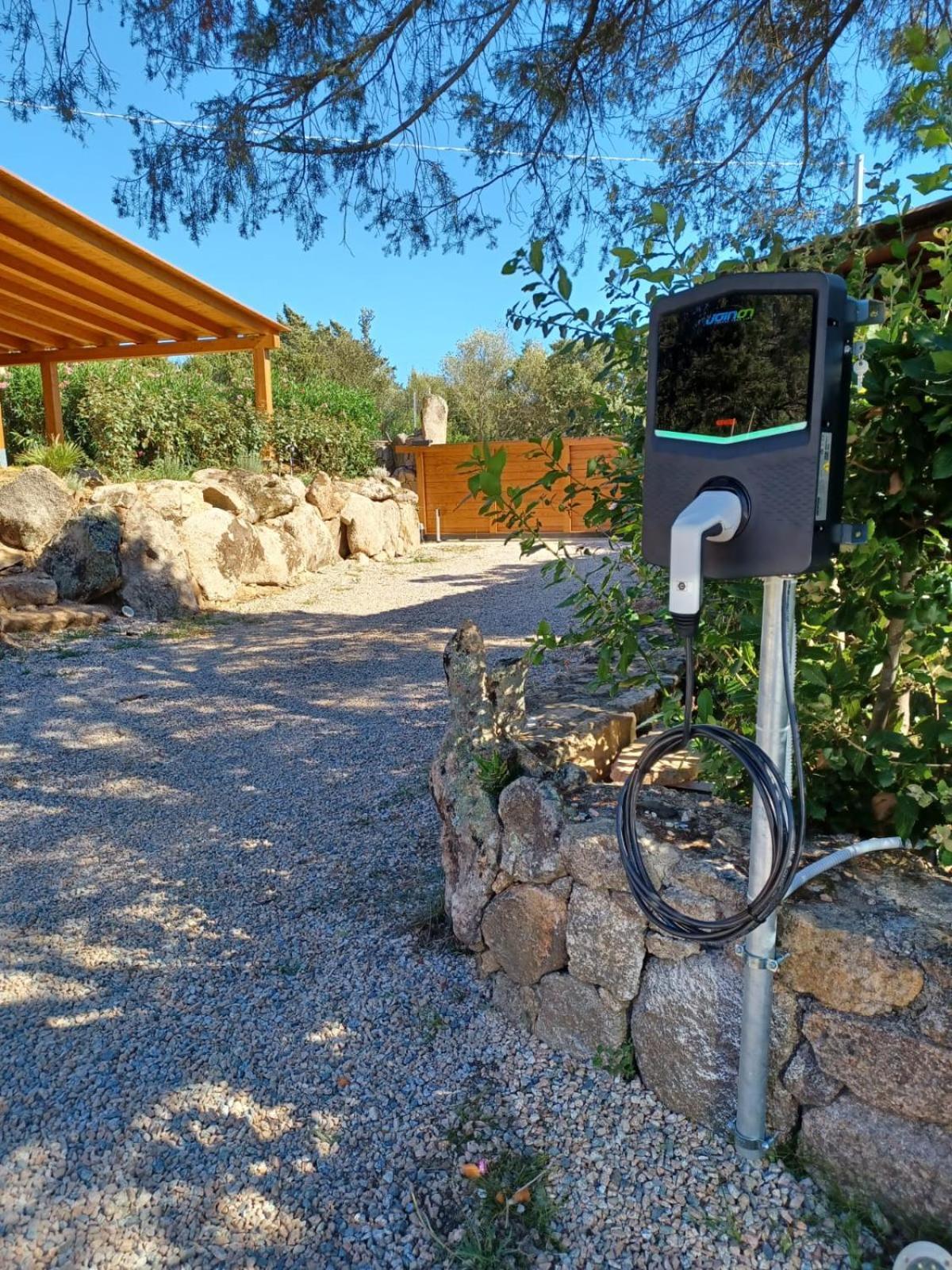 Suite Mirialveda San Pantaleo Buitenkant foto